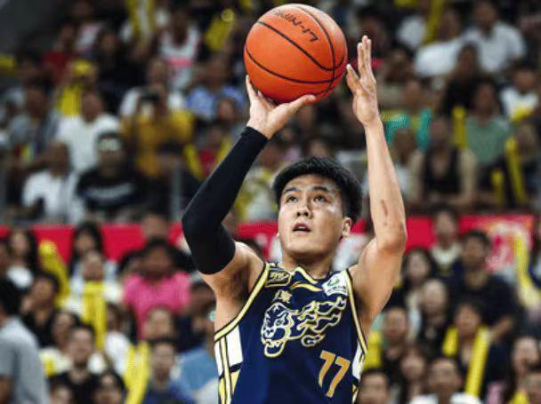 场均, 季代表广东