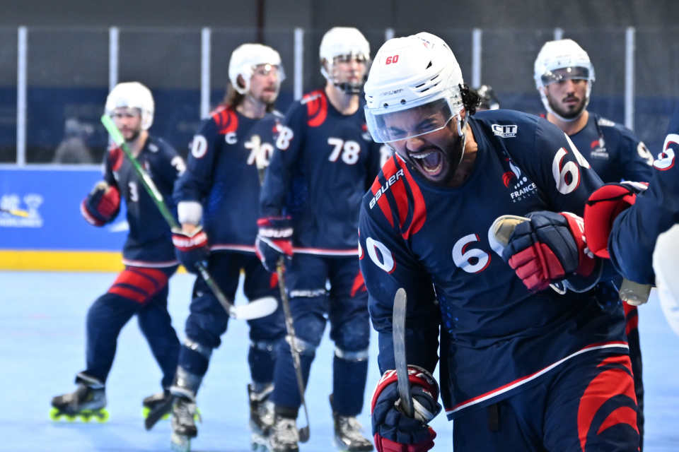 OCiZh, 和法国队球