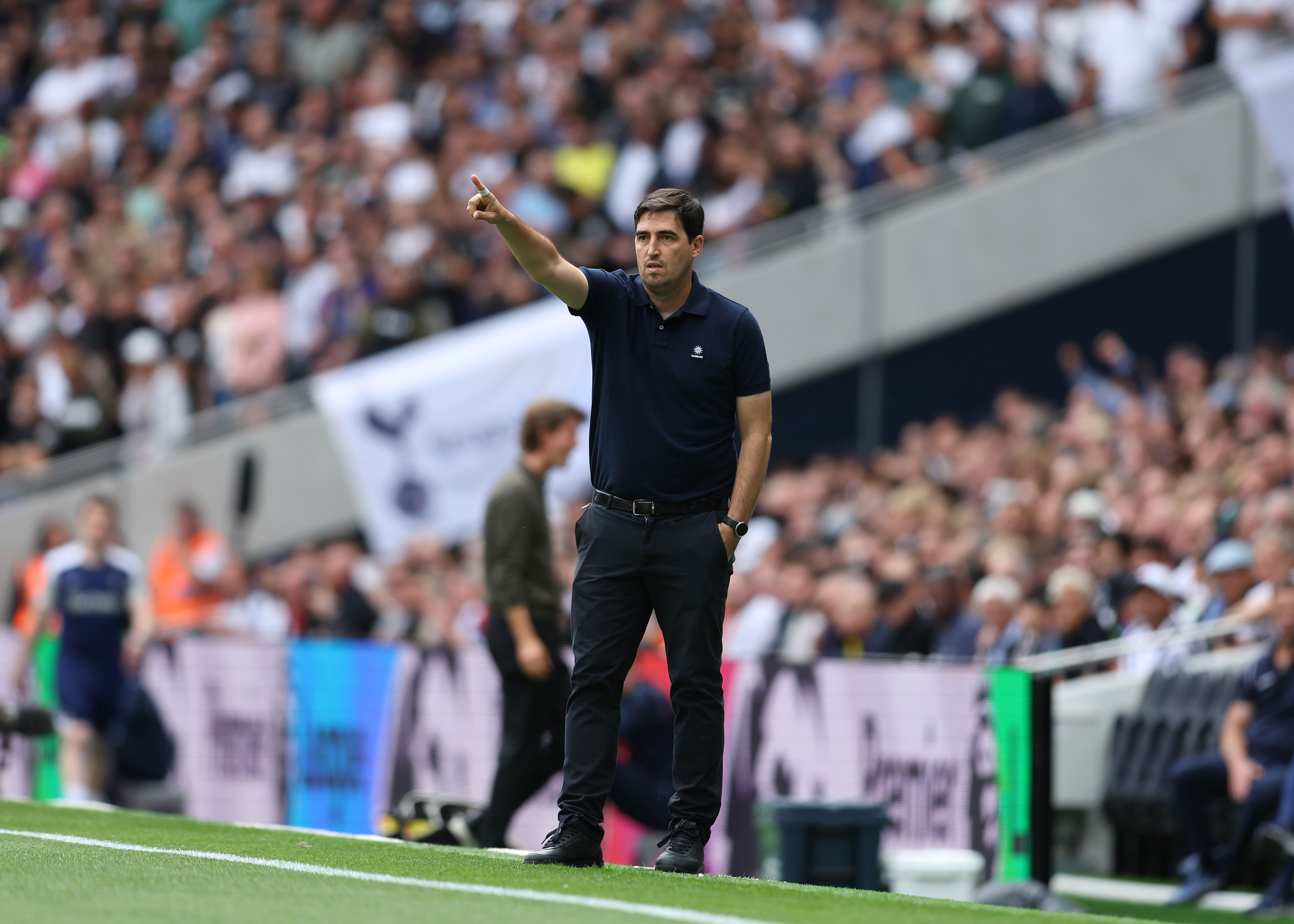 个俱乐部的, 伯恩茅斯获