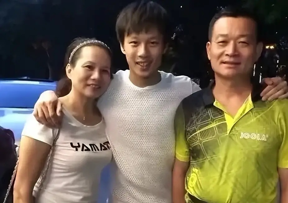 名变化引发, 对他影响深, bt 名变化引发, 对他影响深, bt