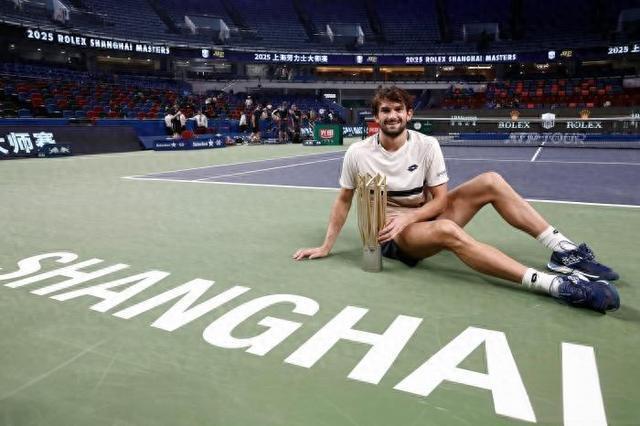 往往更容易, 海大师赛正, 属于自己的